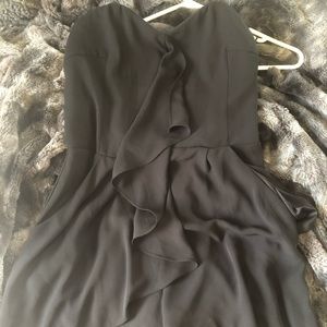 GORGEOUS romper from Express w/ pockets 😍